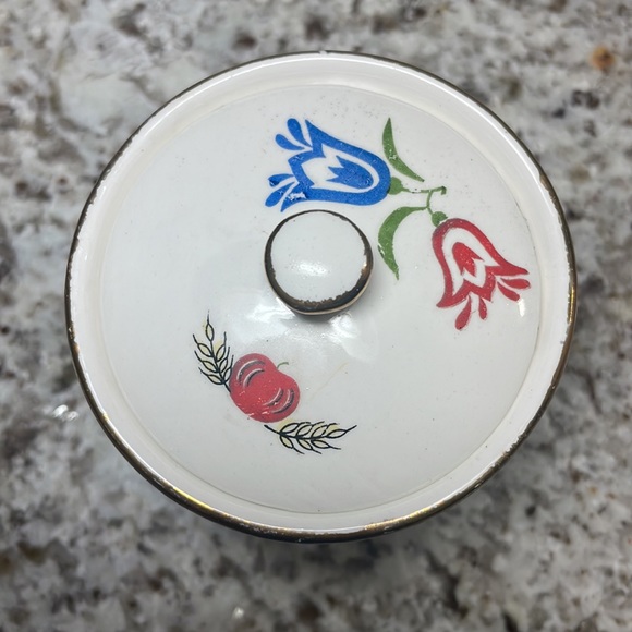 Vintage Blacksmith Ceramic Container - Picture 5 of 13